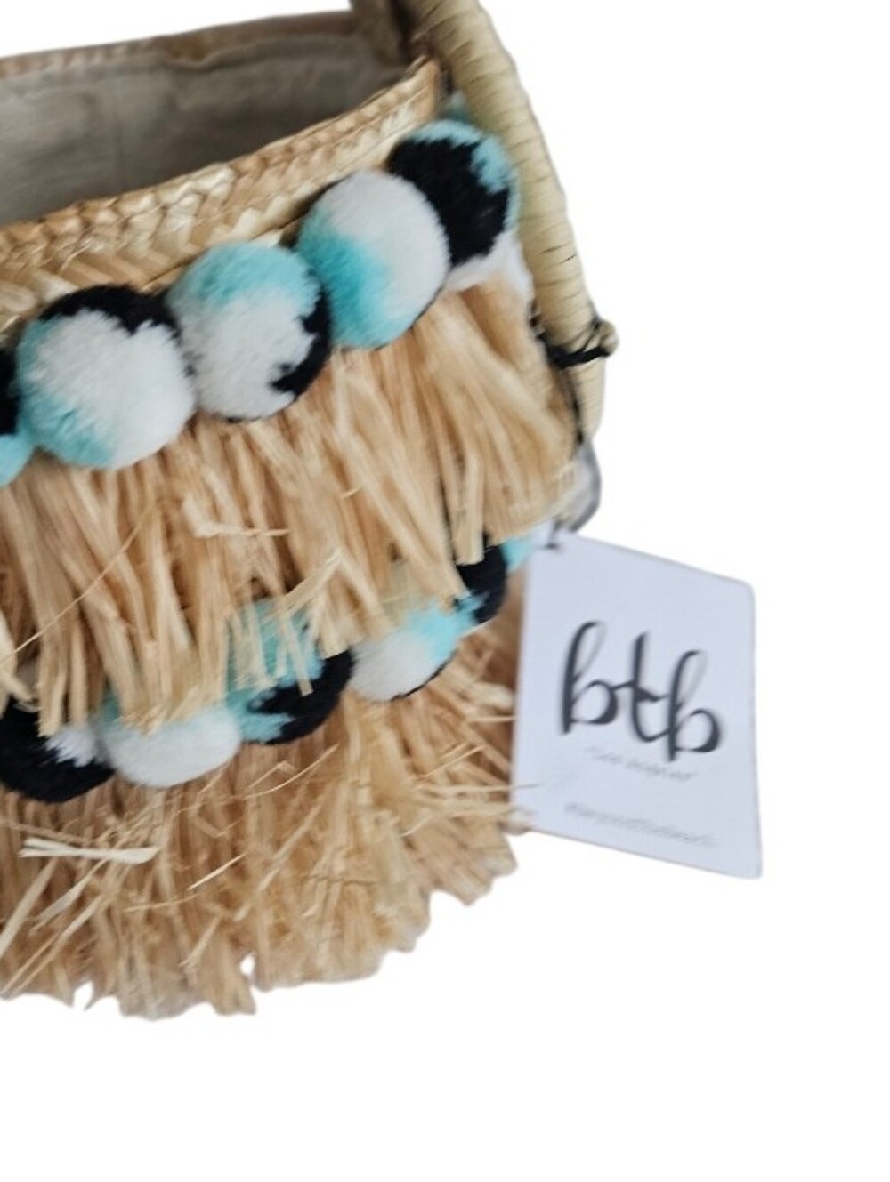 NWT BTB Los Angeles - Round Bucket Straw Fringe & Pompoms Colorfull - Picture 9 of 13